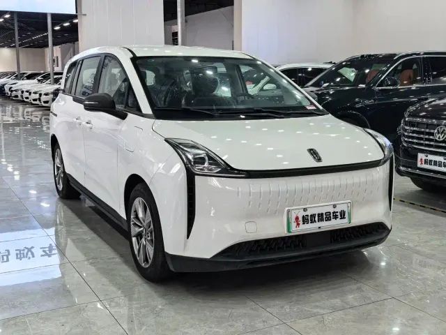 Bestune NAT — Фото автомобиля 3
