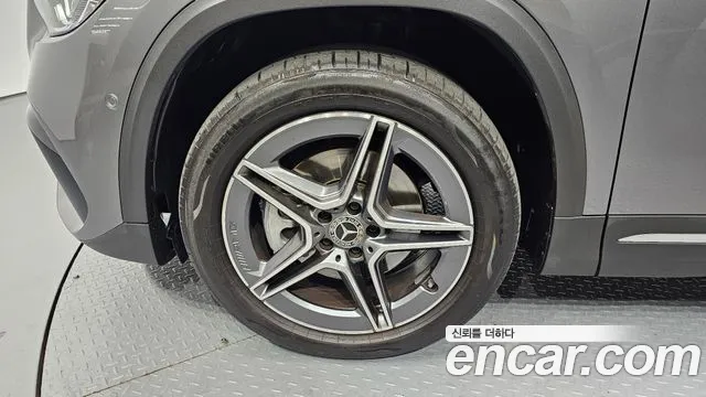 Mercedes-Benz GLA-Class — Фото автомобиля 5