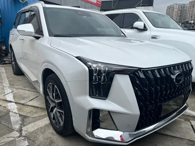 GAC Trumpchi GS8 — Фото автомобиля 2