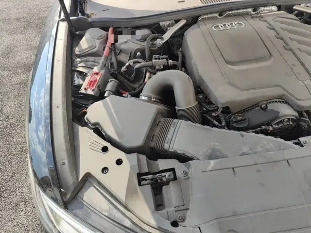 Audi A6L — Фото автомобиля 18