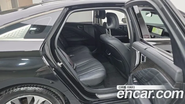 Kia K8 K8 Hybrid — Фото автомобиля 11