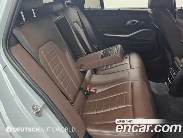 BMW 3 Series G20 — Фото автомобиля 12