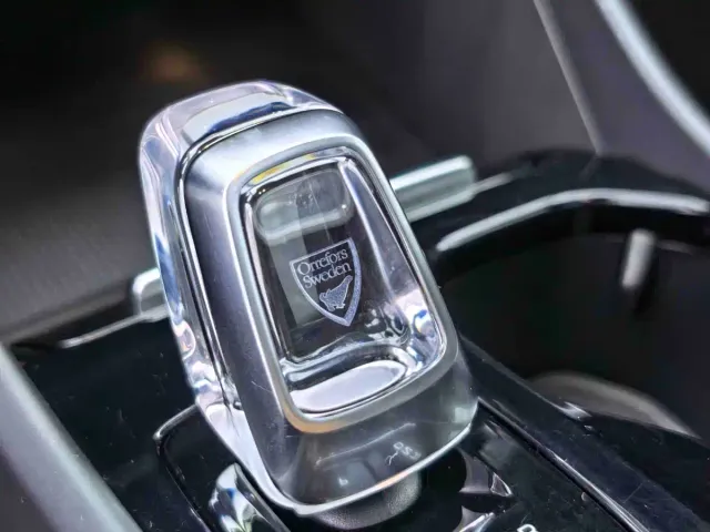Volvo XC40 — Фото автомобиля 19