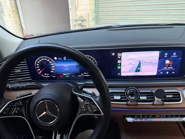Mercedes-Benz GLE-Class — Фото автомобиля 6