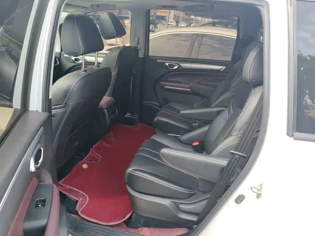 GAC Trumpchi M6 — Фото автомобиля 16