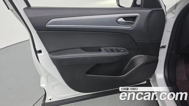 Renault Korea XM3 — Фото автомобиля 13