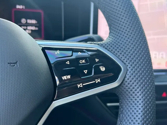 Volkswagen Passat — Фото автомобиля 8