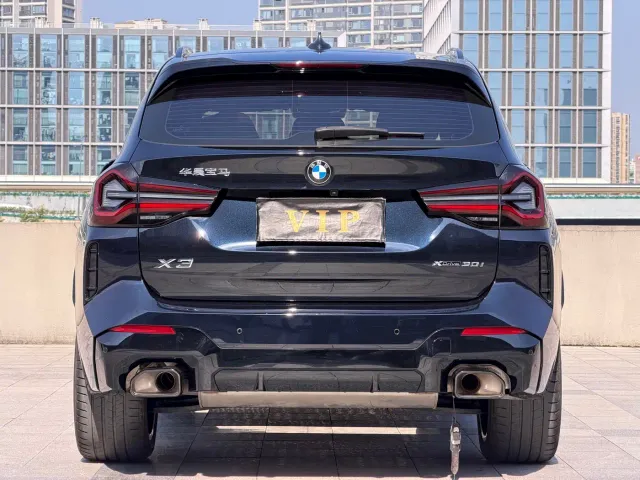 BMW X3 — Фото автомобиля 10