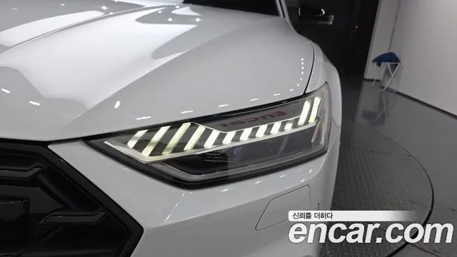 Audi A7 — Фото автомобиля 20