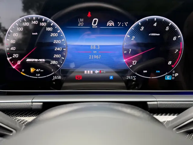 Mercedes-Benz GLE-Class AMG — Фото автомобиля 14