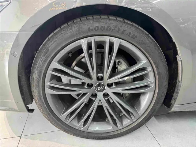 Audi A7 — Фото автомобиля 6
