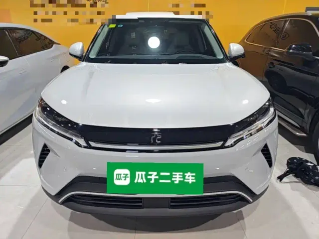BYD Yuan UP — Фото автомобиля 2