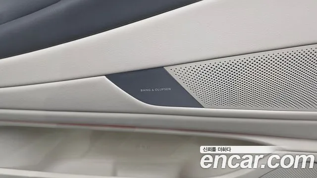 Genesis G80 Бензин 3.5 турбо AWD — Фото автомобиля 24