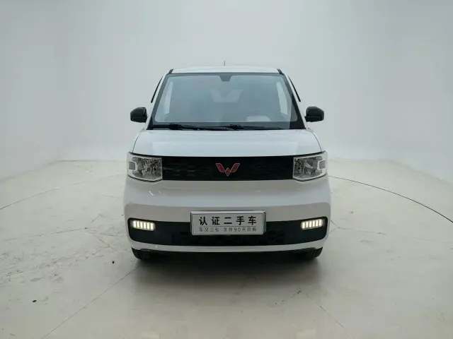 Wuling Hongguang Mini EV — Фото автомобиля 2