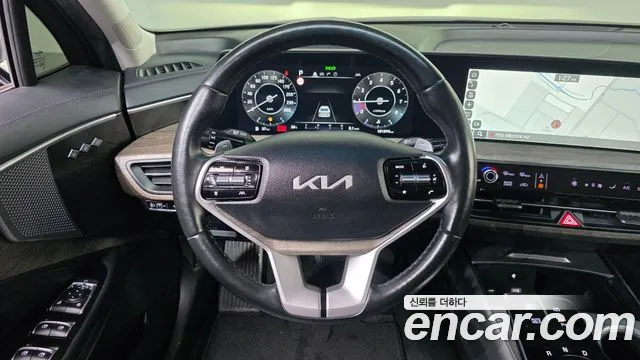 Kia K8 — Фото автомобиля 13