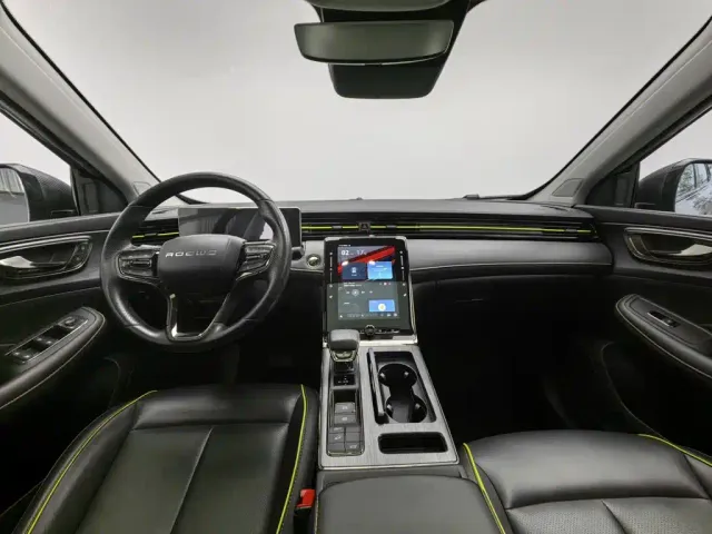 Roewe RX5 — Фото автомобиля 5