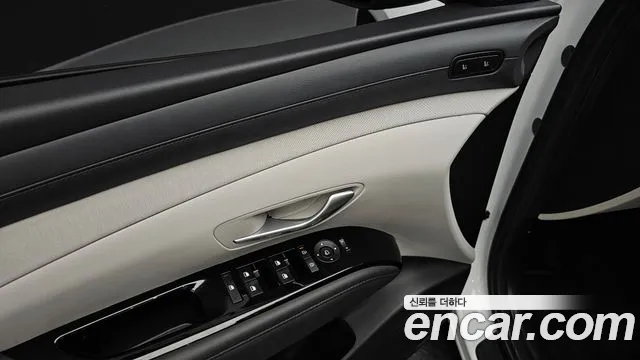 Hyundai Tucson Бензин 1.6 турбо 2WD — Фото автомобиля 7