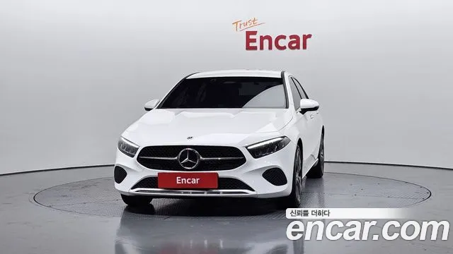Mercedes-Benz A-Class — Фото автомобиля 3