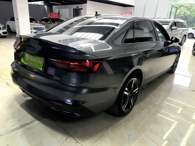 Audi A4L — Фото автомобиля 6