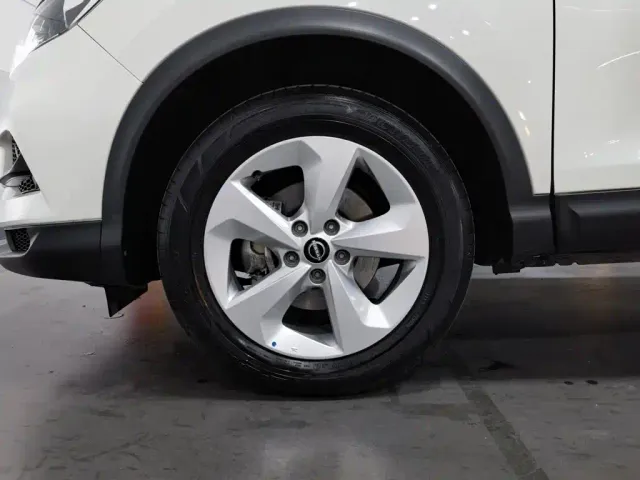 Nissan Qashqai — Фото автомобиля 17