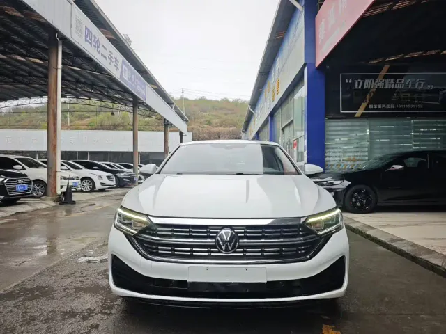 Volkswagen Sagitar — Фото автомобиля 2