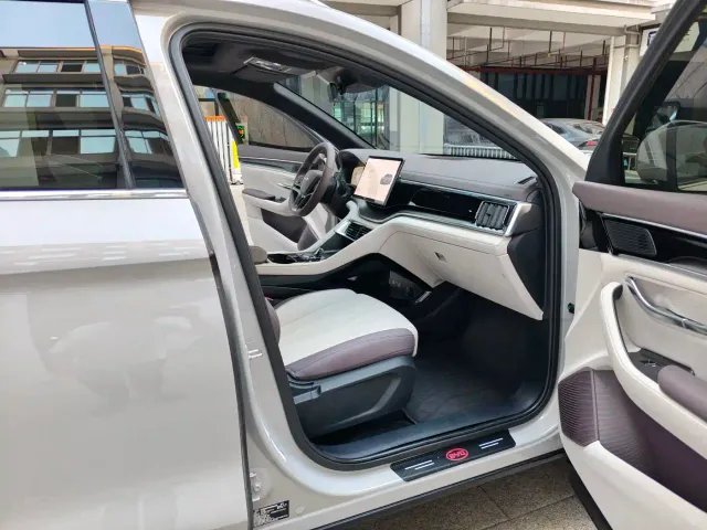 BYD Song PLUS — Фото автомобиля 11