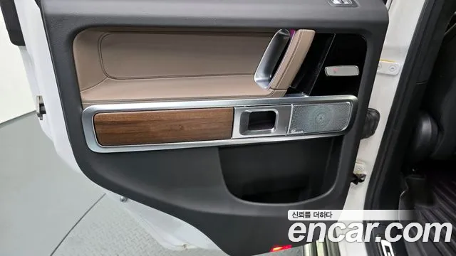Mercedes-Benz G-Class — Фото автомобиля 23