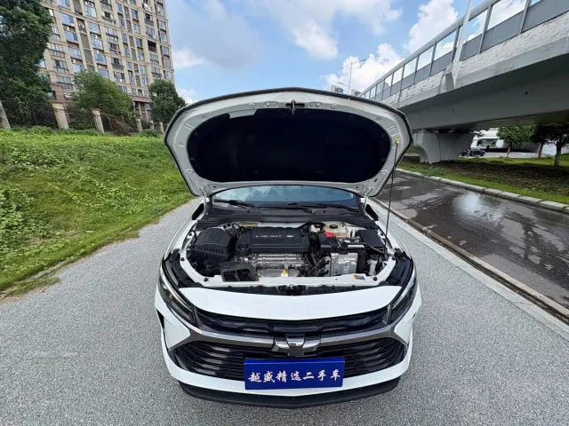 Chevrolet Monza — Фото автомобиля 19