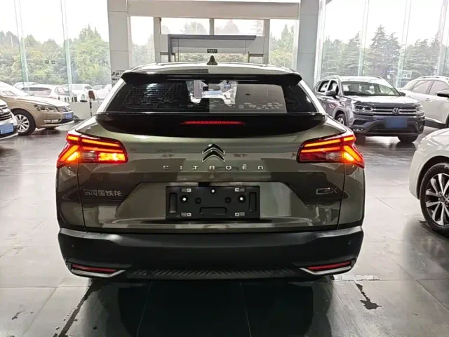 Citroen C5 X — Фото автомобиля 5