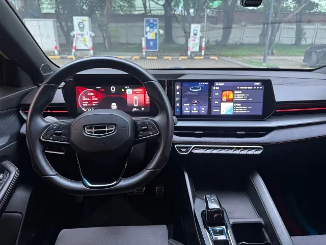 Geely Binrui — Фото автомобиля 9
