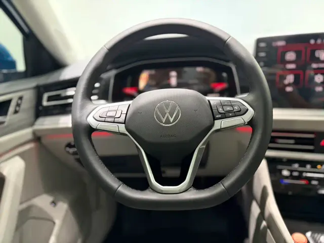 Volkswagen Sagitar — Фото автомобиля 11