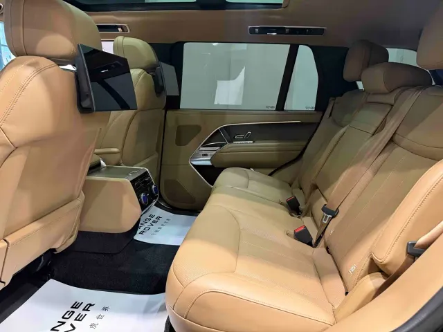 Land Rover Range Rover — Фото автомобиля 15