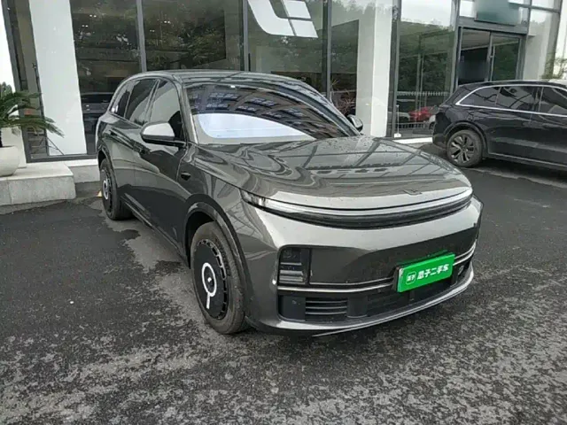 Li Auto L7 — Фото автомобиля 3
