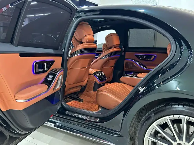 Mercedes-Benz S-Class — Фото автомобиля 6