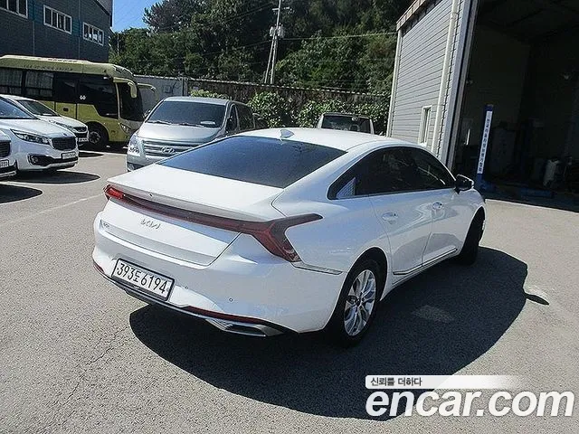 Kia K8 — Фото автомобиля 2