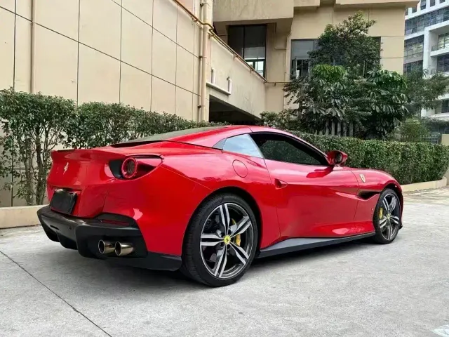 Ferrari Portofino — Фото автомобиля 3