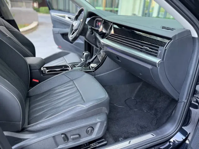 Volkswagen Passat — Фото автомобиля 6