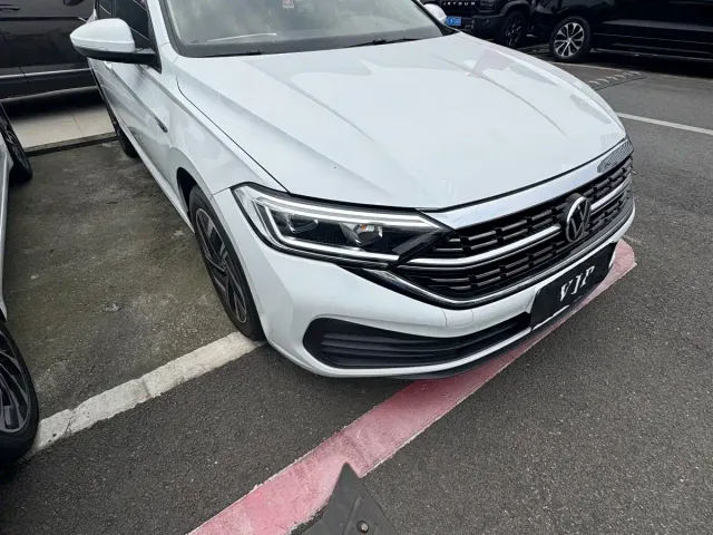Volkswagen Sagitar — Фото автомобиля 15