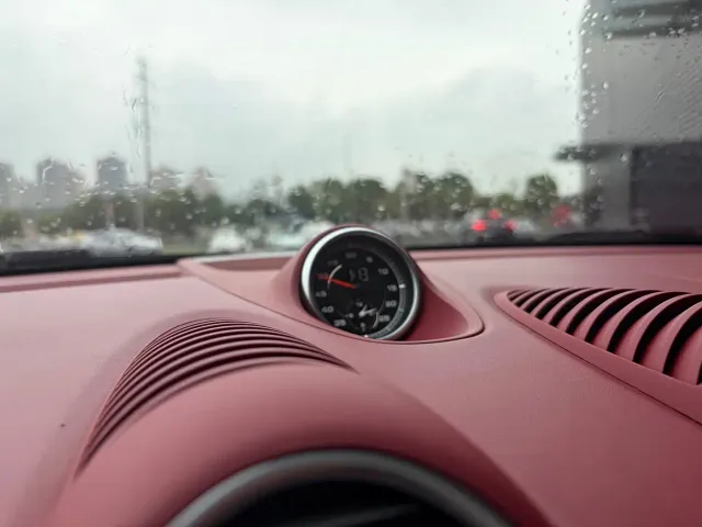 Porsche 718 — Фото автомобиля 14