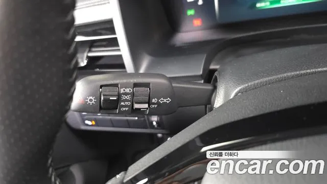 KG_Mobility_Ssangyong Rexton Новый Rexton Sport Khan Дизель 2.2 4WD — Фото автомобиля 29