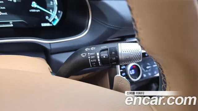 Genesis GV80 — Фото автомобиля 28