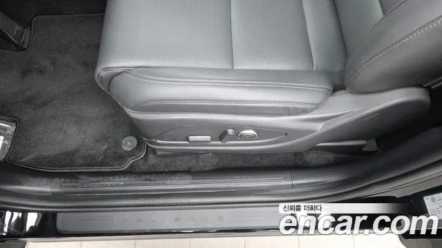 Hyundai Palisade Palisade (LX3) Бензин 2.5T 2WD 9 мест — Фото автомобиля 30