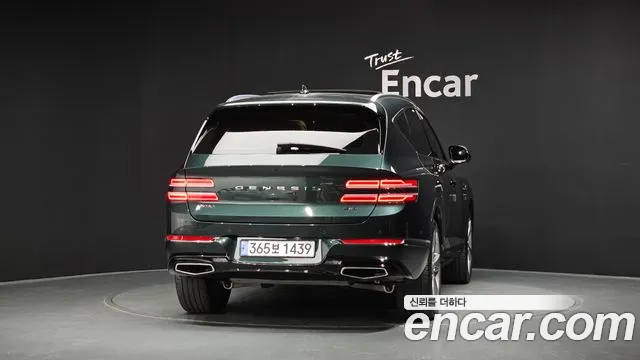 Genesis GV80 — Фото автомобиля 3