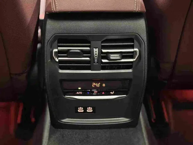 BMW 3 Series — Фото автомобиля 16