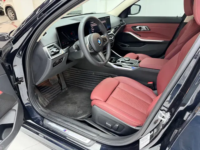 BMW 3 Series — Фото автомобиля 12