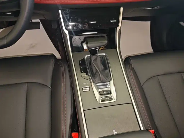 Changan CS75 — Фото автомобиля 13