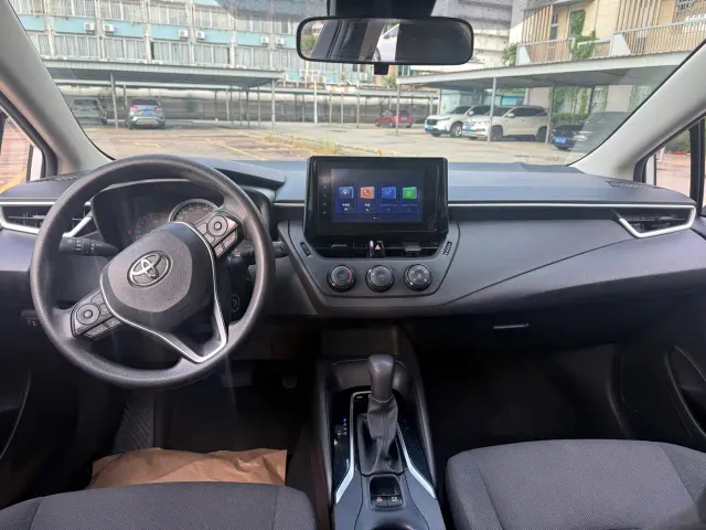 Toyota Corolla — Фото автомобиля 6
