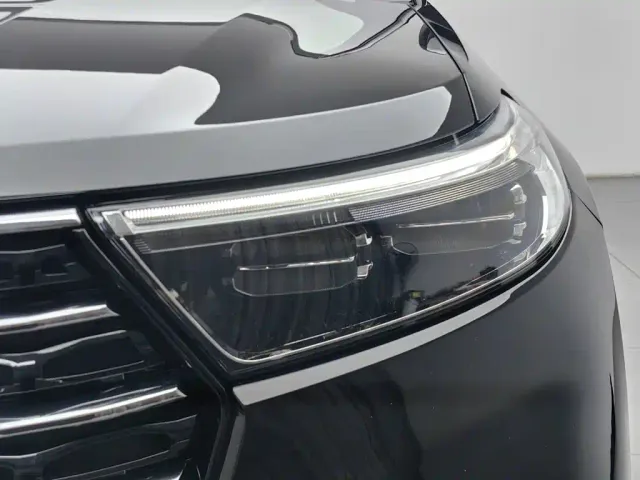 Ford Explorer — Фото автомобиля 7