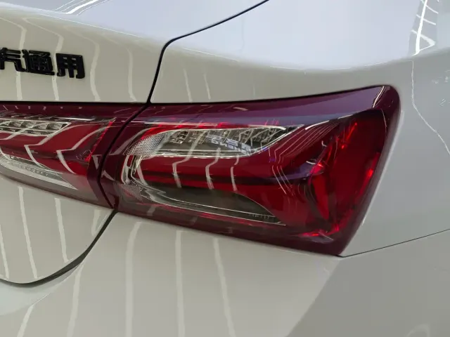 Chevrolet Malibu XL — Фото автомобиля 6