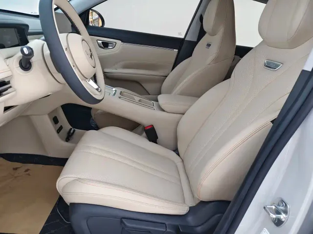 Wuling Bingo S — Фото автомобиля 4